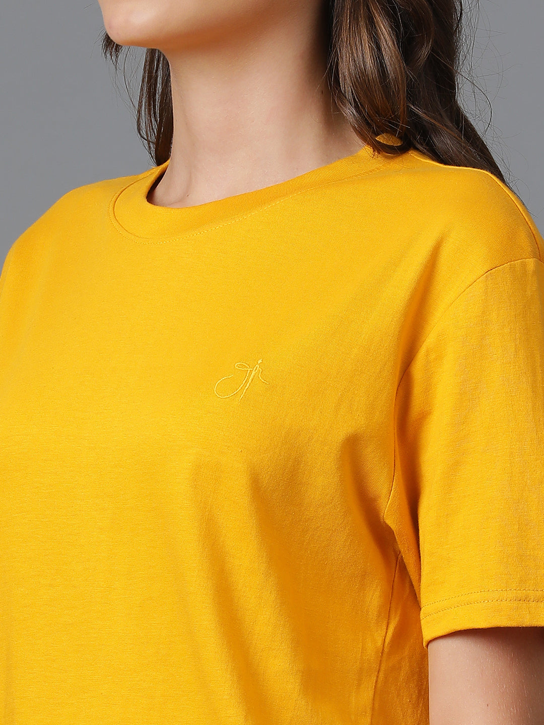 Solid Round Neck Women Comfort Fit T-Shirt