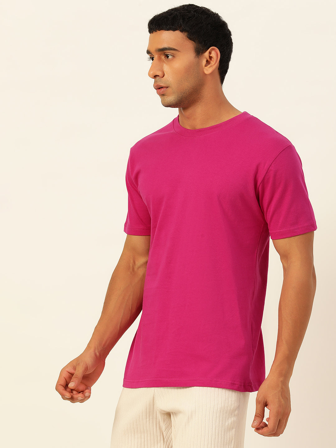 Solid Round Neck Men Comfort Fit T-Shirt