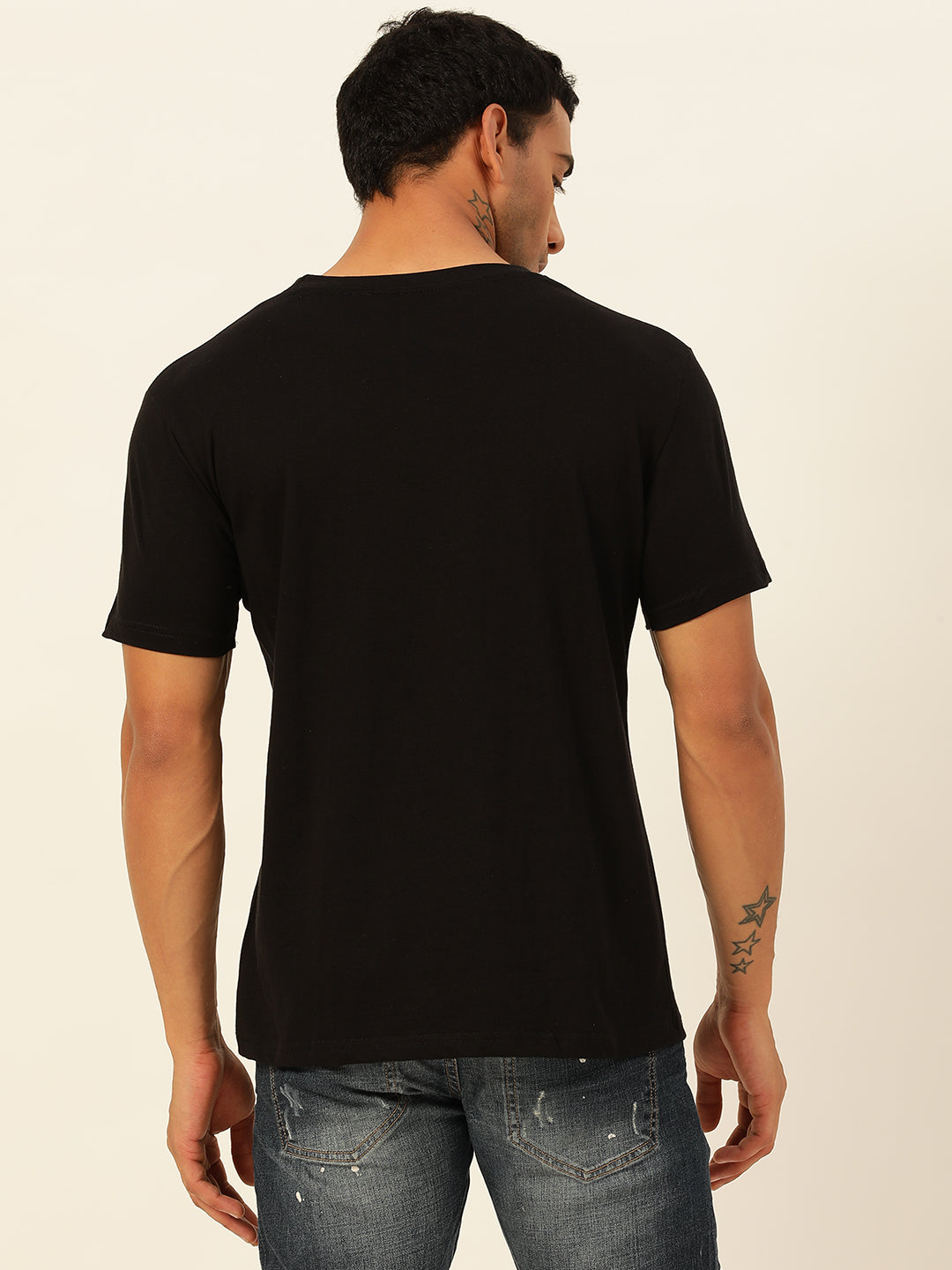 Solid Round Neck Men Comfort Fit T-Shirt