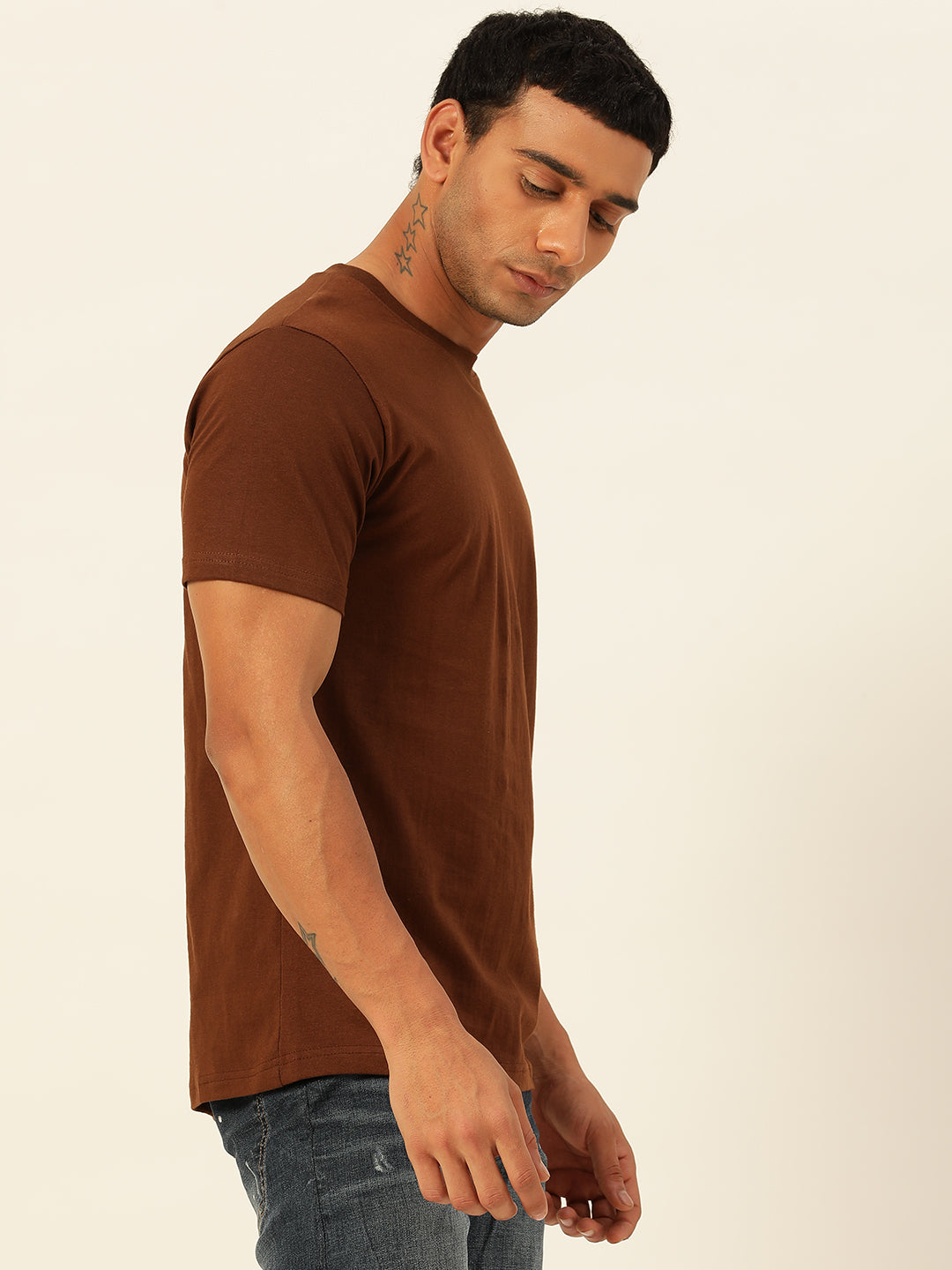 Solid Round Neck Men Comfort Fit T-Shirt