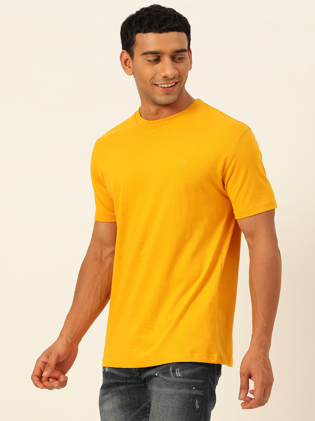 Solid Round Neck Men Comfort Fit T-Shirt