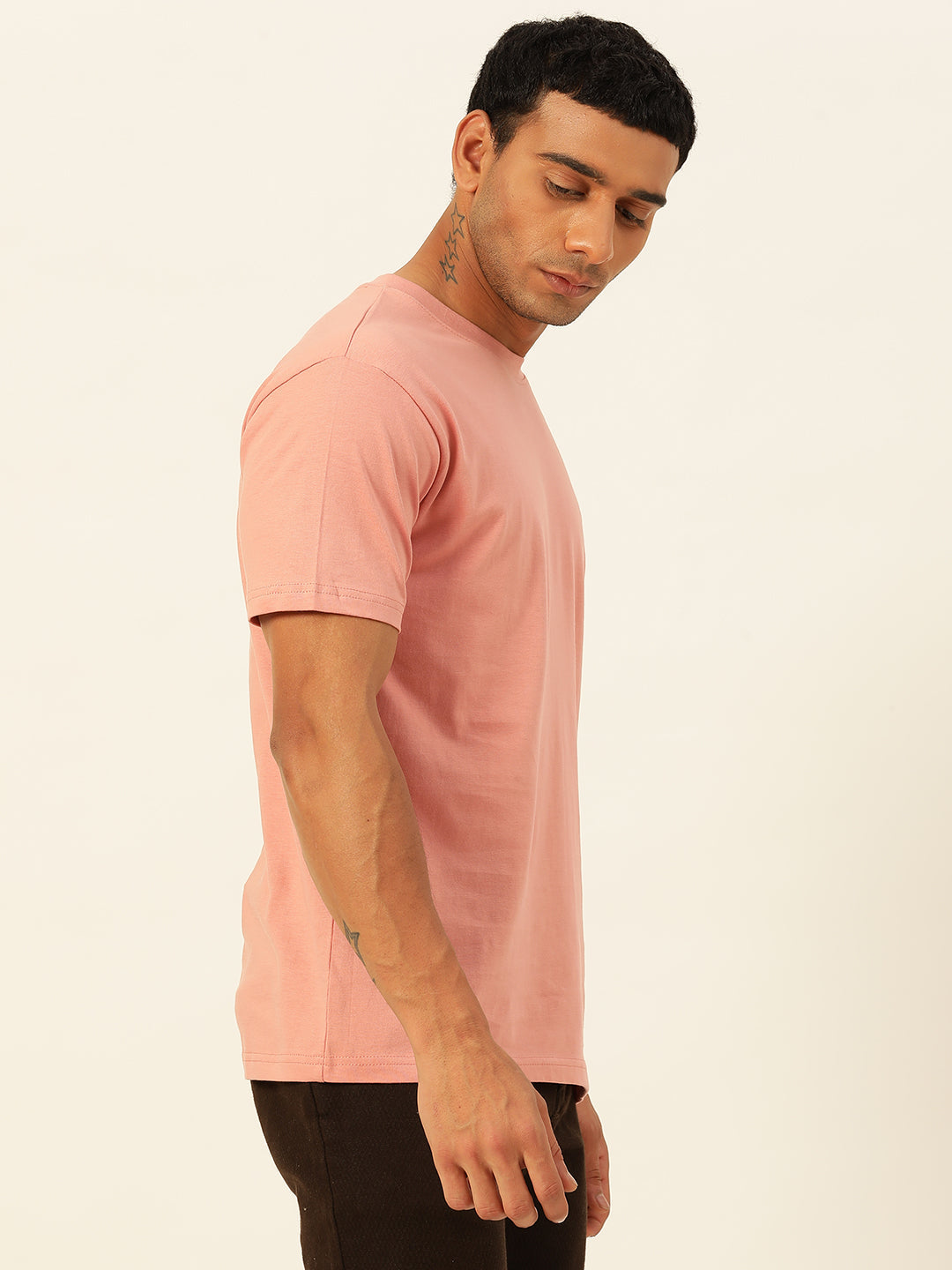 Solid Round Neck Men Comfort Fit T-Shirt